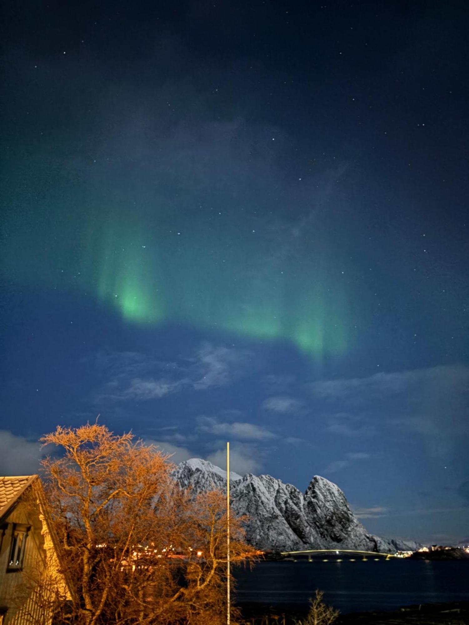 Vila Hovesbua Rorbu - Fisherman Cabin Sørvågen Exteriér fotografie