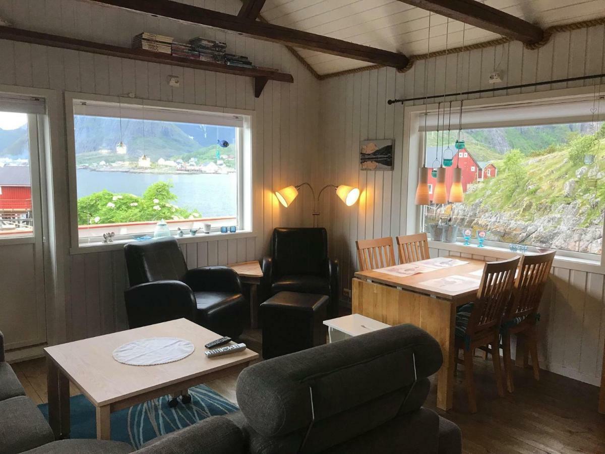 Vila Hovesbua Rorbu - Fisherman Cabin Sørvågen Exteriér fotografie