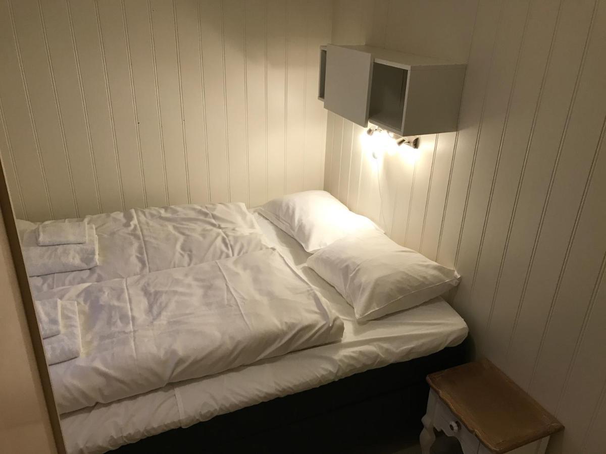 Vila Hovesbua Rorbu - Fisherman Cabin Sørvågen Exteriér fotografie